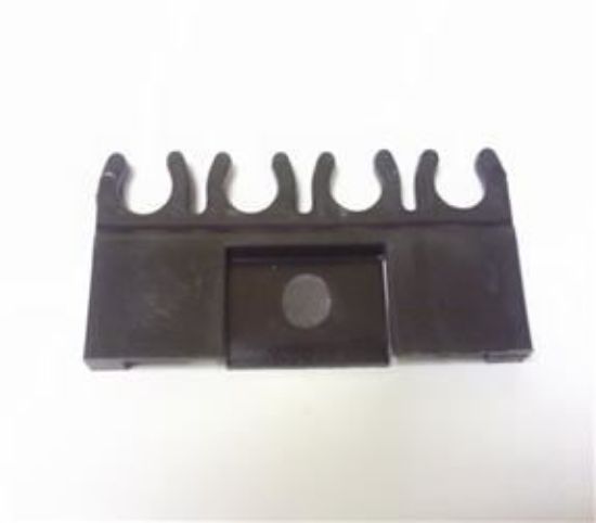 Picture of PLUG LEAD RETAINING CLIP HOLDS 4 LEADS STAG/TR7(148673)