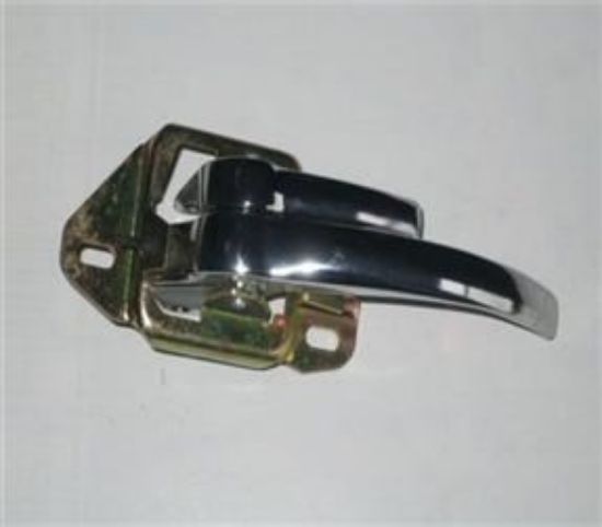 Picture of DOOR HANDLE CHROME INNER RH MK2 NEW OLD STOCK OE(824601)