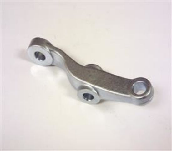 Picture of STEERING ARM R/H FC15576 ONWARDS (211048)