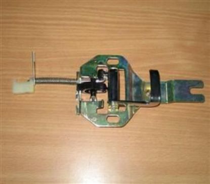 Picture of INNER DOOR HANDLE ASSEMBLY R/H(819802)