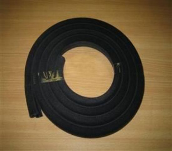 Picture of DOOR APERTURE SEAL BLACK FURLEX AS OE(707931)