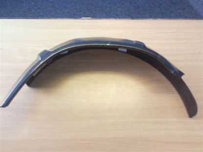 Picture of FRONT INNER WHEEL ARCH OUTER SECTION R/H (TS36R)(909352)