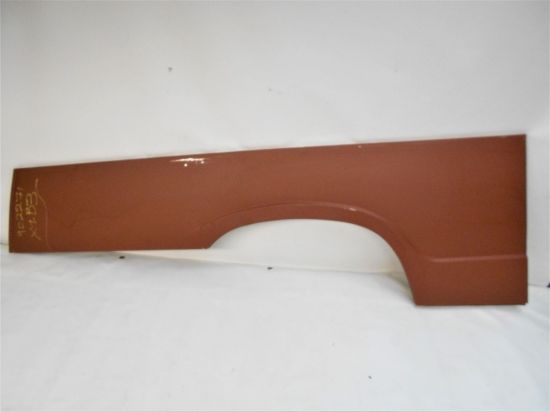 Picture of REAR WING LOWER HERALD/VITESSE R/H(902271)