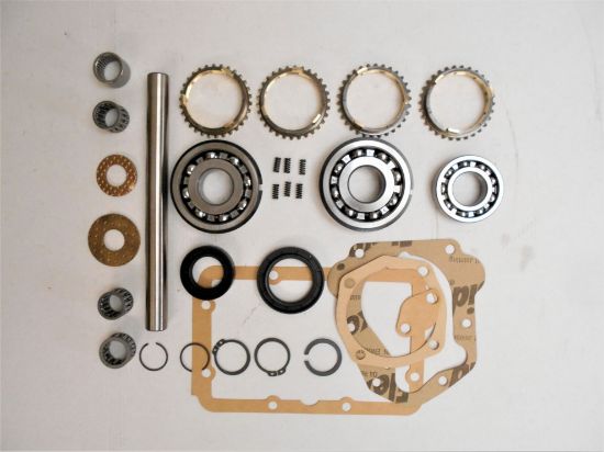 Picture of GEARBOX OVERHAUL KIT MANUAL TR4A/5/6(JPX271/1)