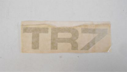 Picture of TR7 BOOTLID BADGE GOLD(YKC4218)