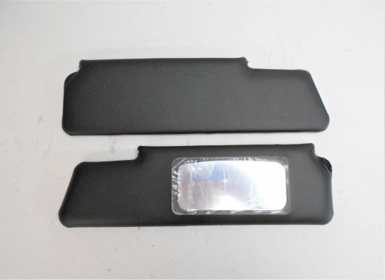 Picture of SUNVISORS PAIR RIGHT HAND DRIVE SPIT MKIV/1500/GT6111/TR6(JPR922)