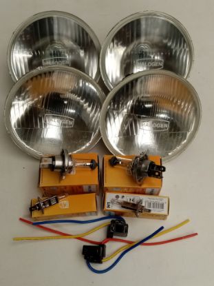 Picture of LUCAS HALOGEN HEADLAMP SET LEFT HAND DRIVE WITH HALOGEN LOGO INC 30% BRIGHTER BULBS/H4 PLUGS STAG/VIT/2000/SPRINT/1850/1500HL((JPS580LHD)