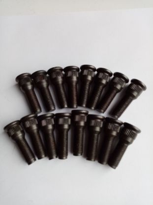 Picture of WHEELSTUDS SET OF 16 SPIT/GT6/HER/VIT(158729K)