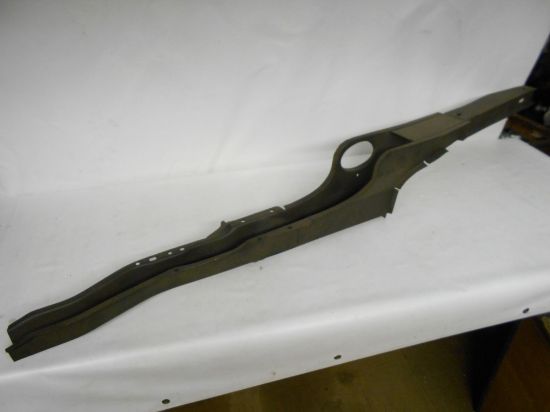 Picture of CHASSIS LEG FRONT R/H (813318)