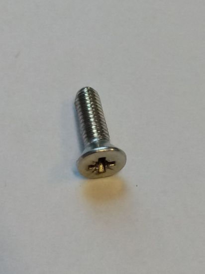 Picture of TAILGATE CATCH MECHANISM FIXING SCREW(KX4505)