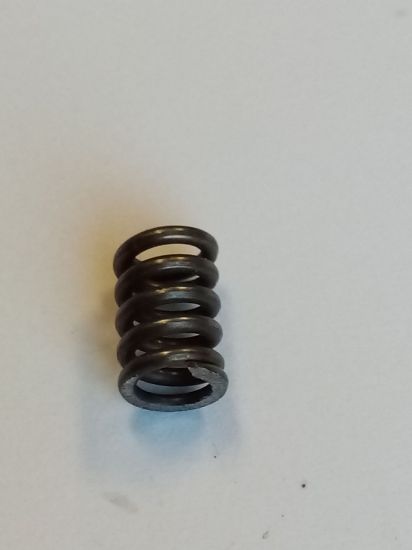 Picture of GEARLEVER ANTI RATTLE SPRING STAG/TR2-6/SPITFIRE 1500/2000 RANGE/DOLOMITE SPRINT (106388)