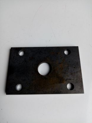 Picture of REAR SPRING LOWER MOUNTING PLATE IV/1500(149189)