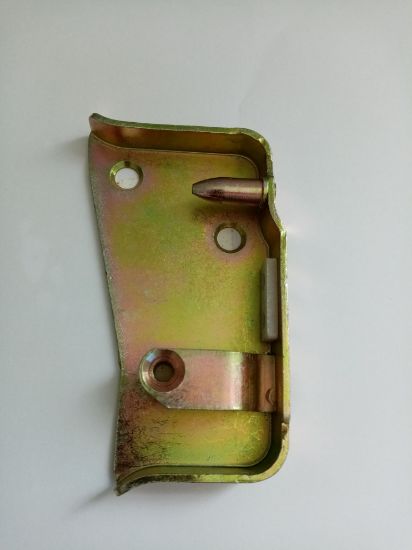 Picture of DOOR STRIKER PLATE MK1 L/H / MGB 68 ONWARDS (CZA3311)